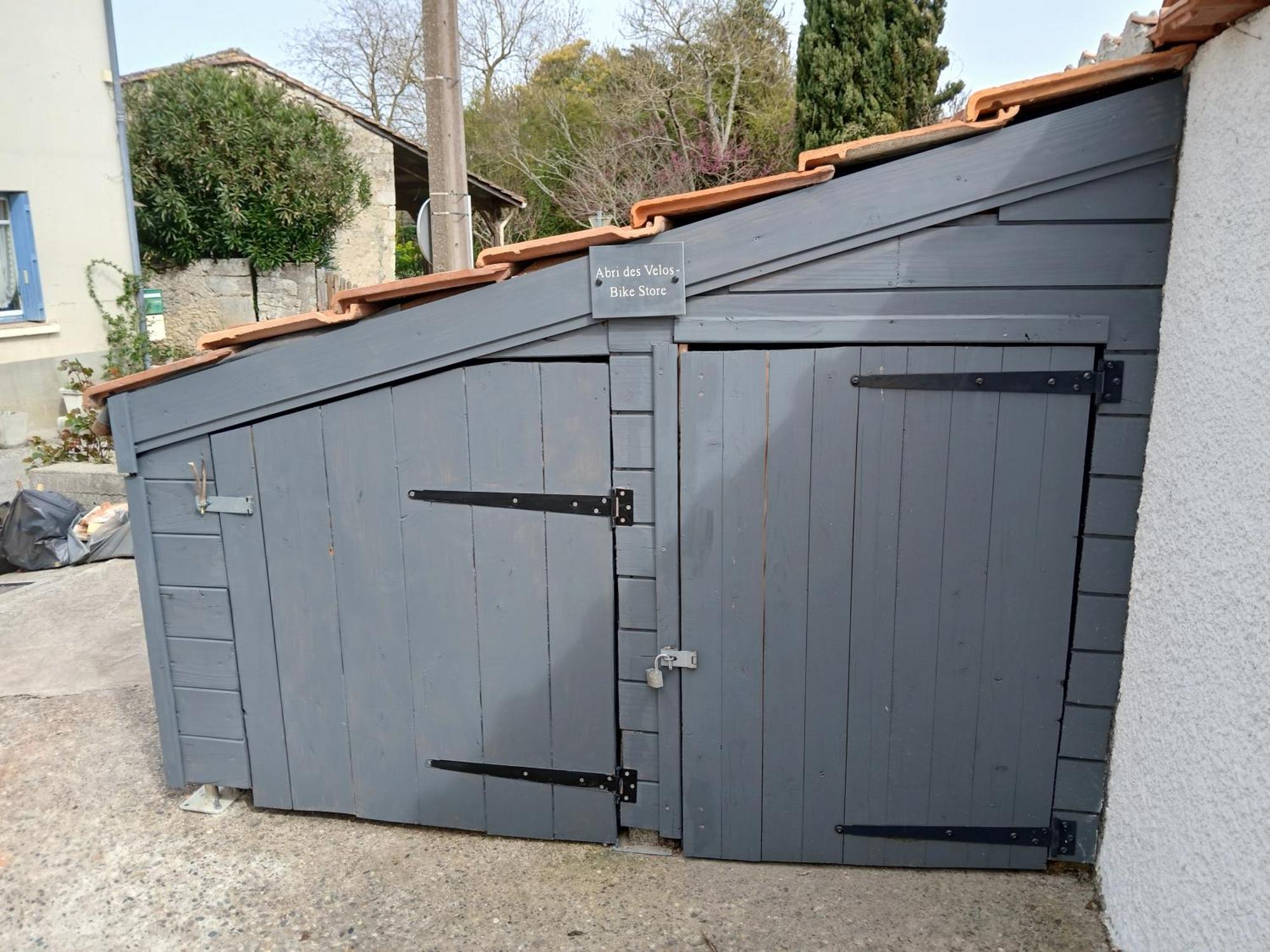 Gite L'Ancienne Charcuterie Buzet-sur-Baise Luaran gambar